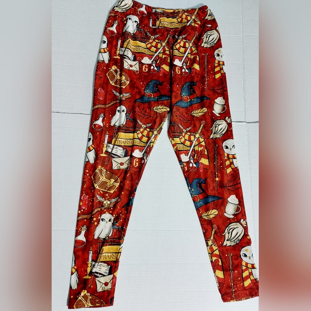 Red House Magical Theme Leggings Women Size TC Owl Transfiguration witch hat‎ - Picture 2 of 7
